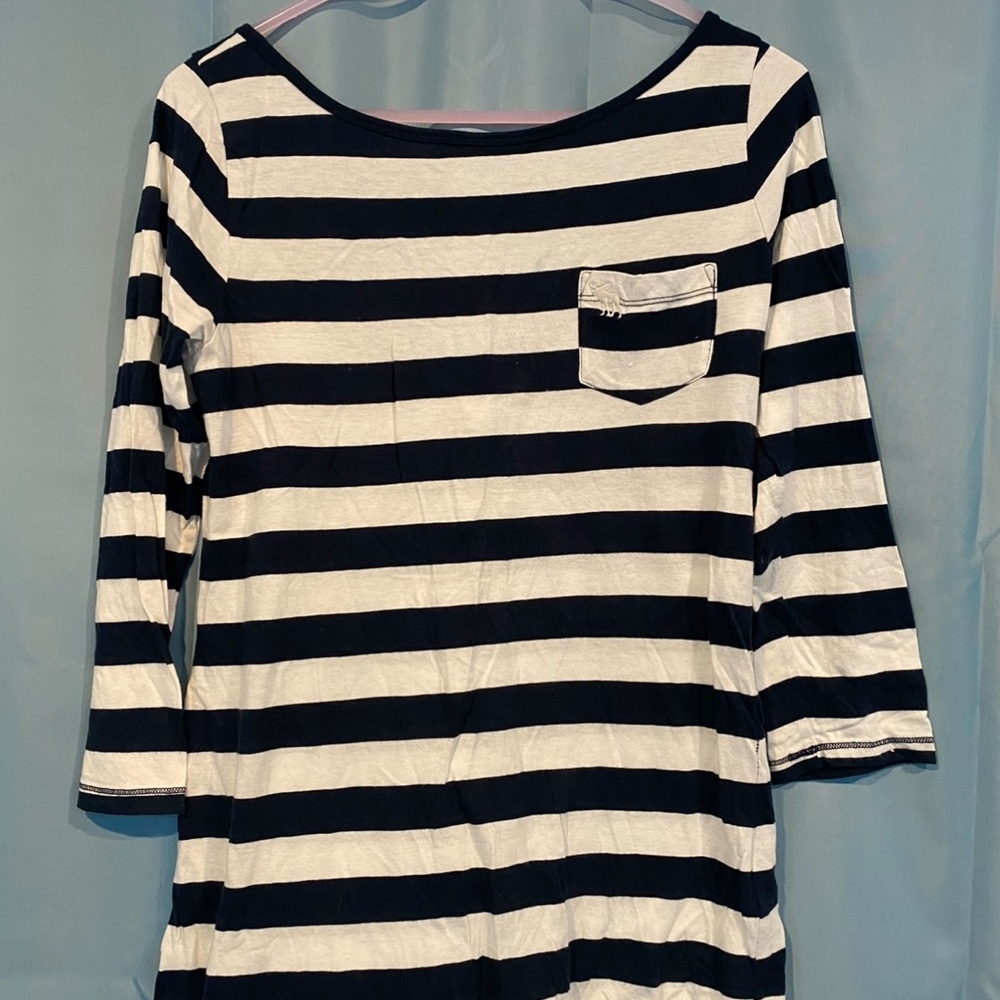 Abercrombie & Fitch Navy and White Striped Top